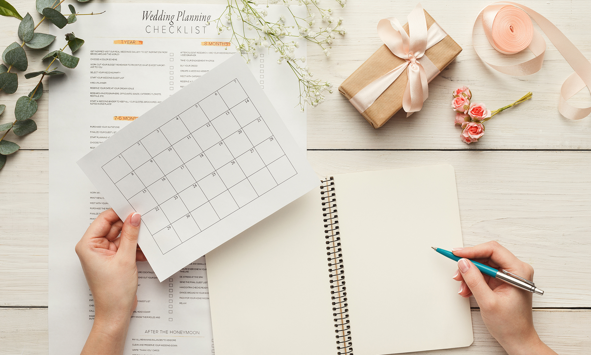 7 Questions to Ask Before Committing to a Wedding Planning Timeline
