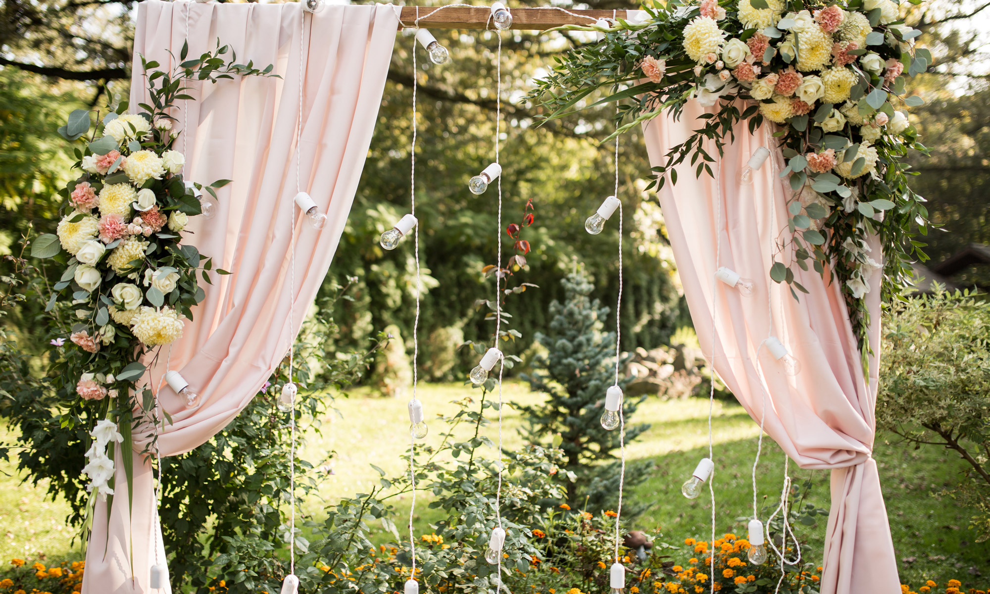 Garden Wedding Decoration Ideas for Your Backyard Reception