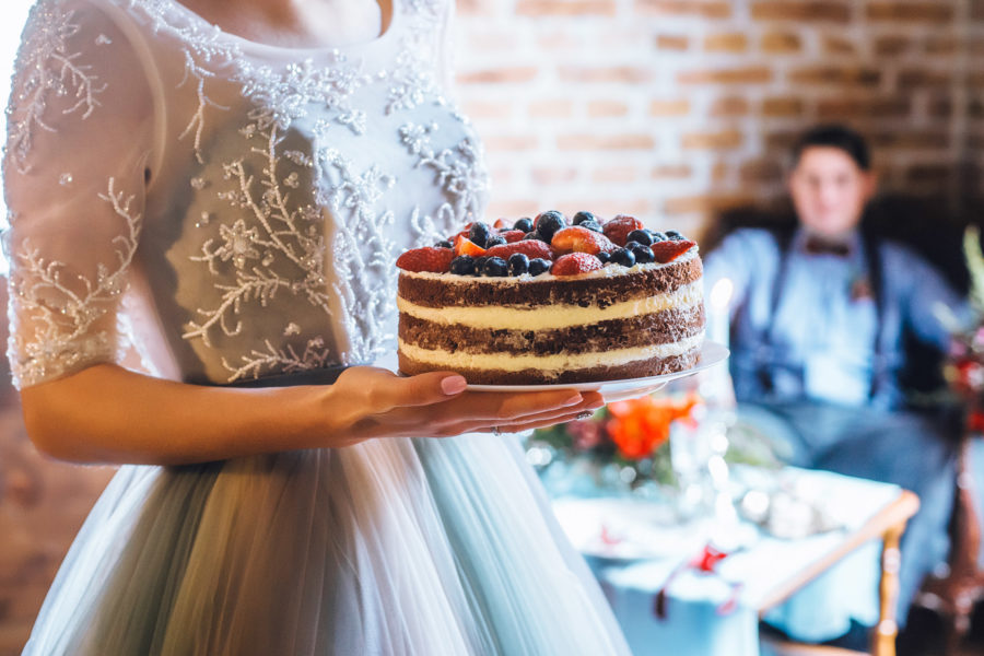 Delicious Ideas for Fall Wedding Cakes